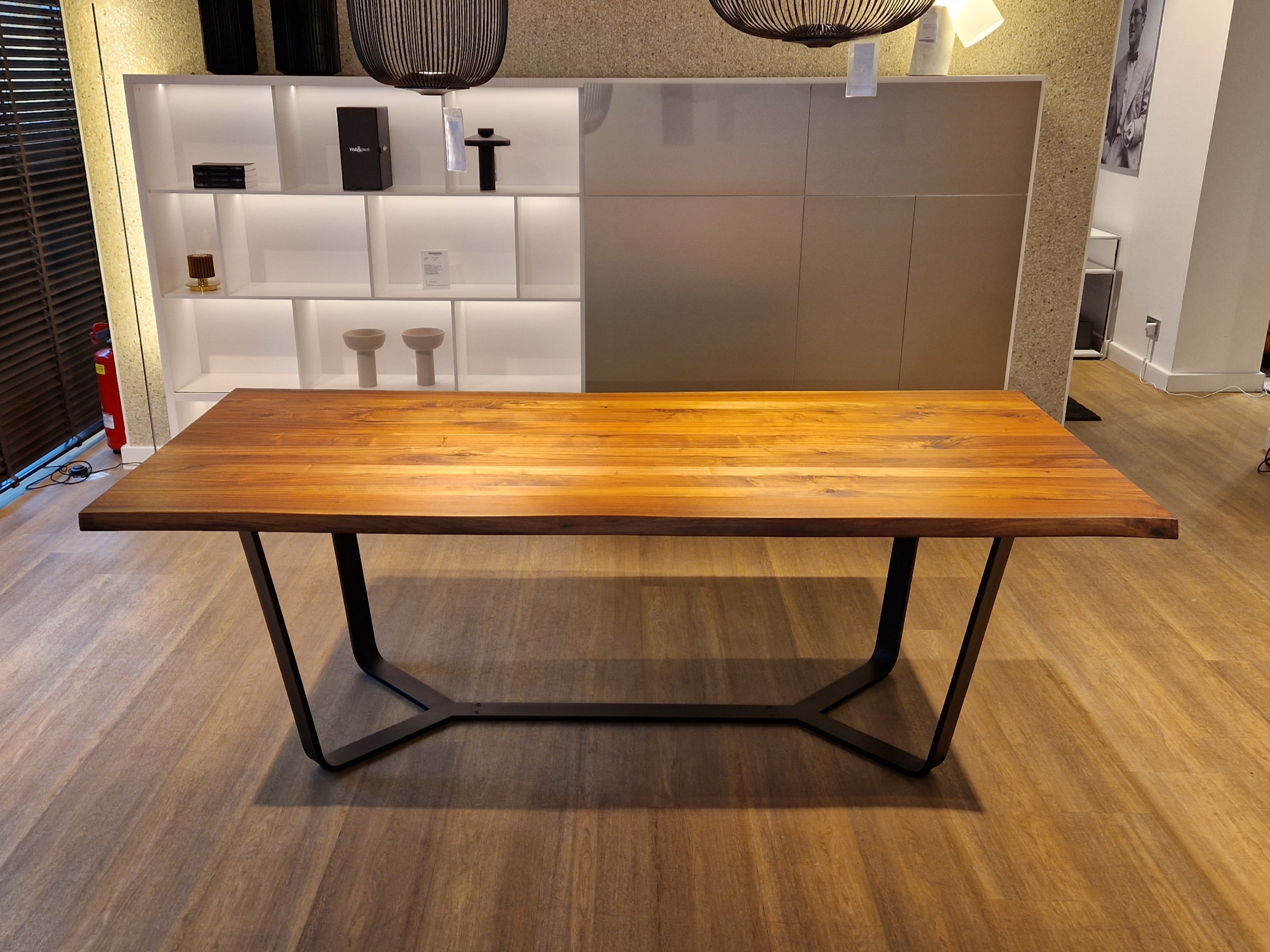 Esstisch Axis